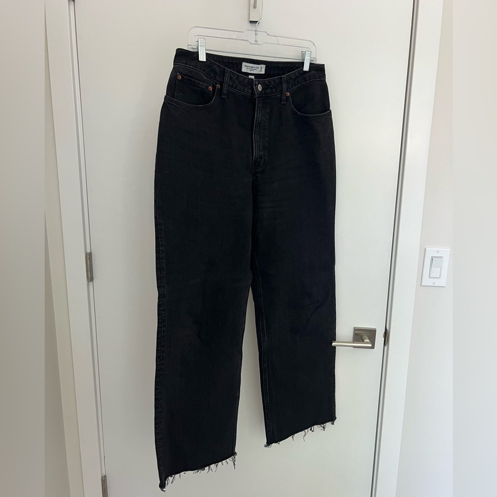 Abercrombie Curve Love Relaxed Jeans